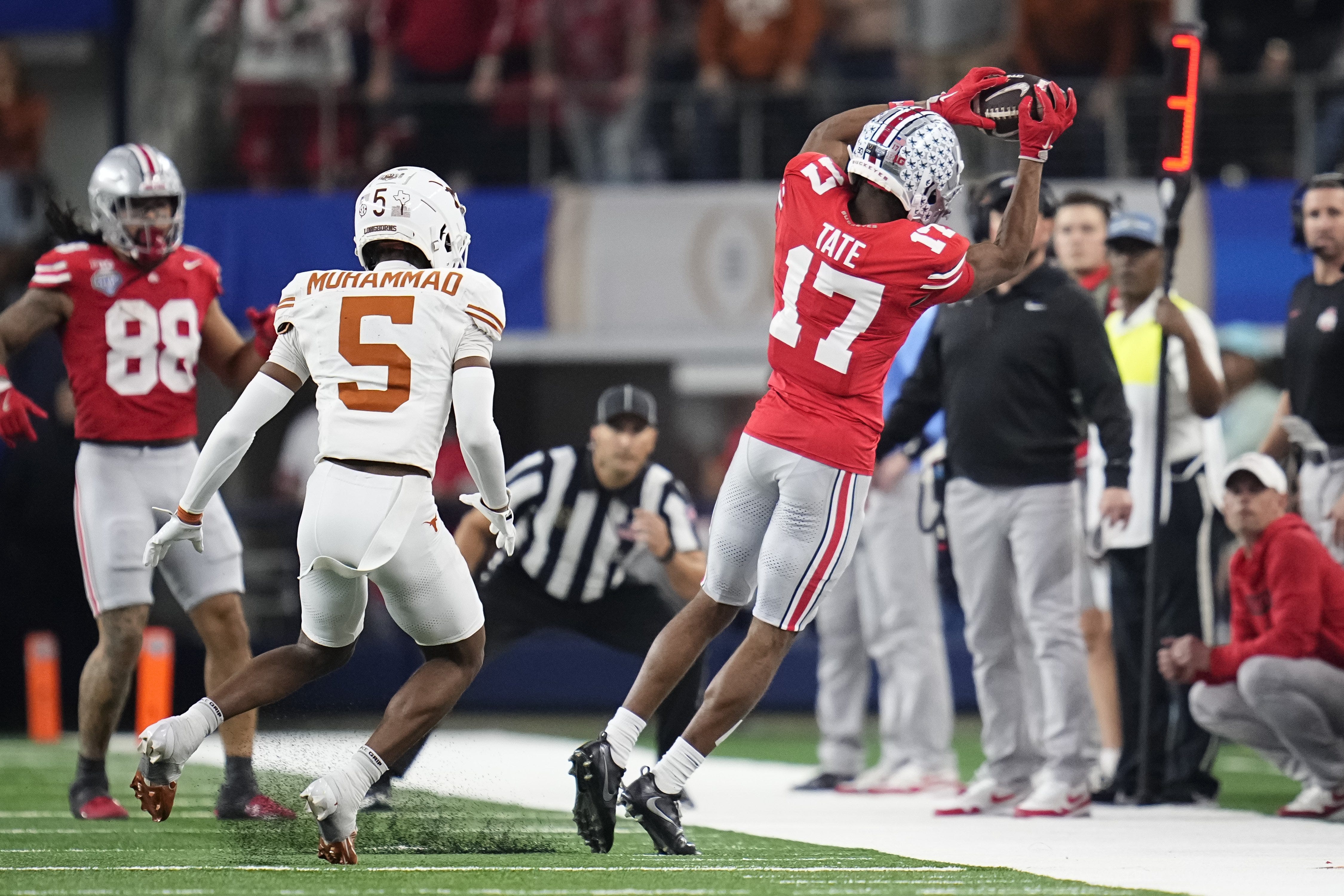 Texas vs. Ohio State Preview: Comparing No. 1 vs. No. 2 Ahead of Week 1 Clash