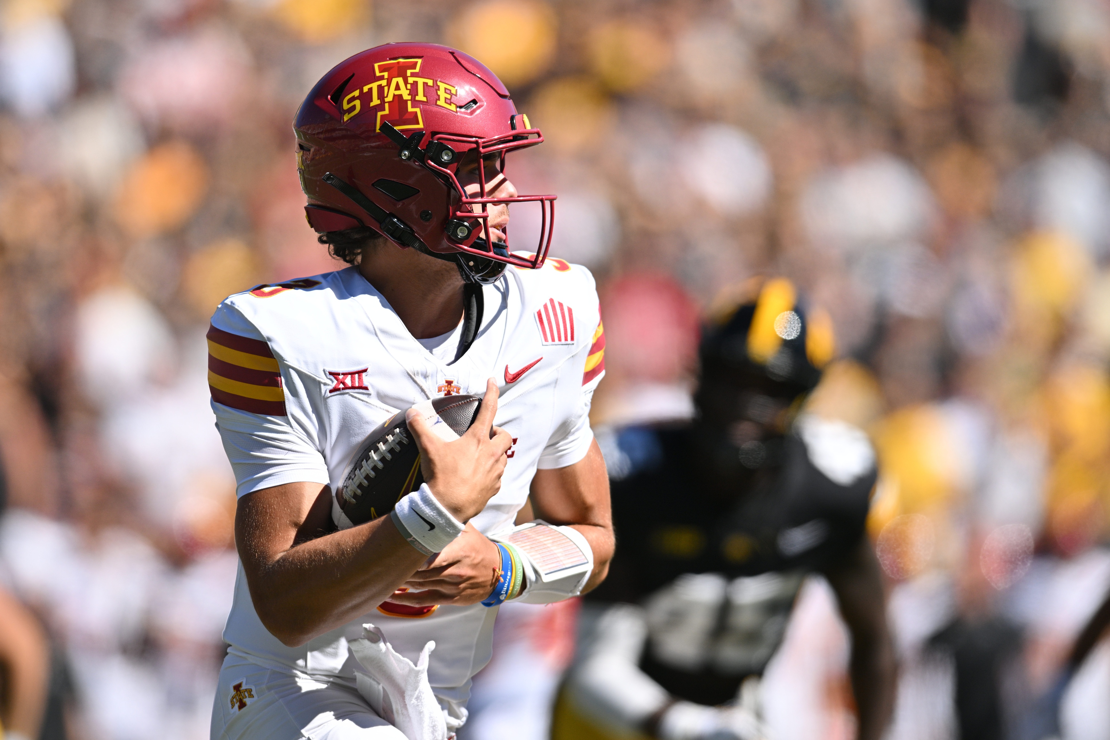 College Football Opening Odds for Week 2: Betting Lines for Top 25 Matchups