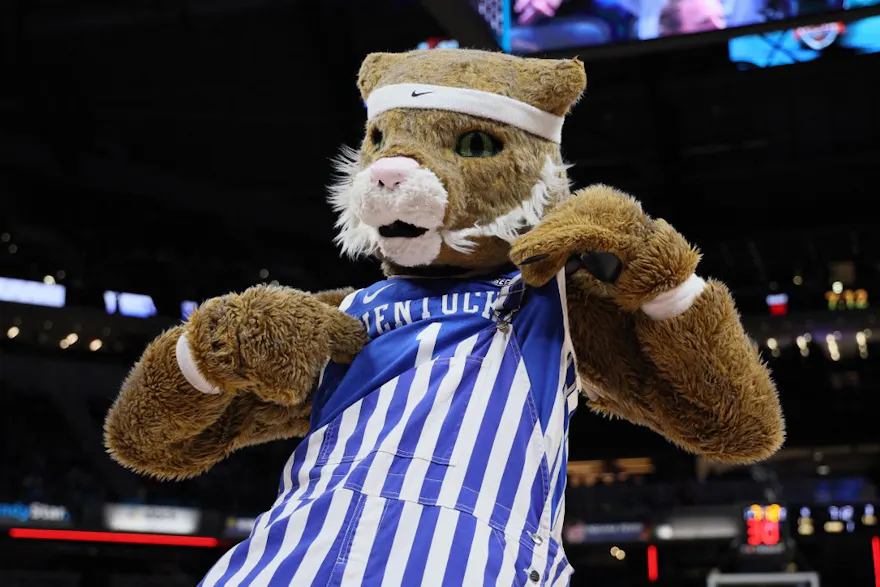 Kentucky Wildcats mascot on the court in the game between the Kentucky Wildcats and the Michigan State Spartans Spartans during the Champions Classic as we look at the Kentucky legal sports betting scene.