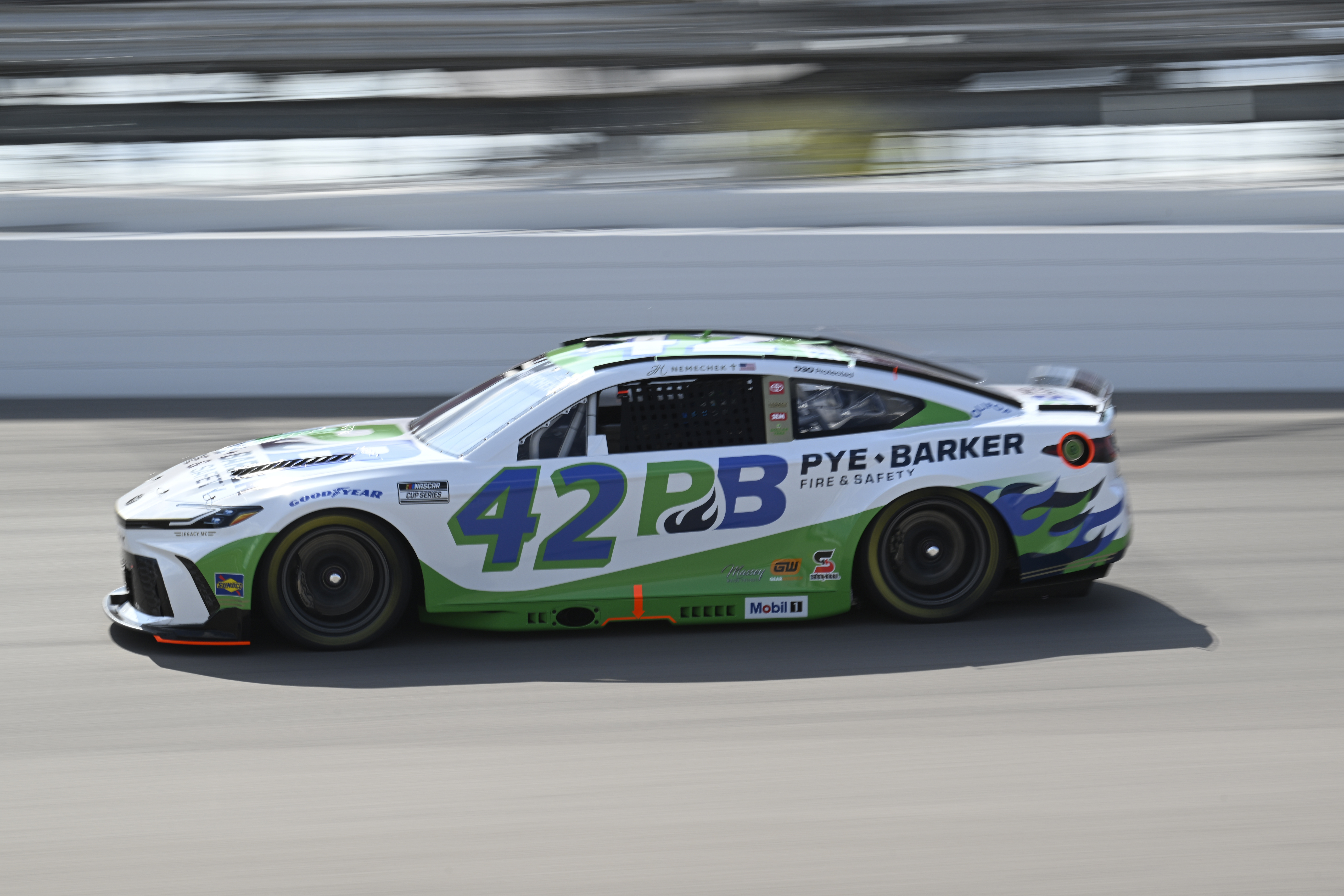 2025 Mobil 1 301 Odds & Expert Predictions: Best NASCAR Picks, Prop Bets for New Hampshire