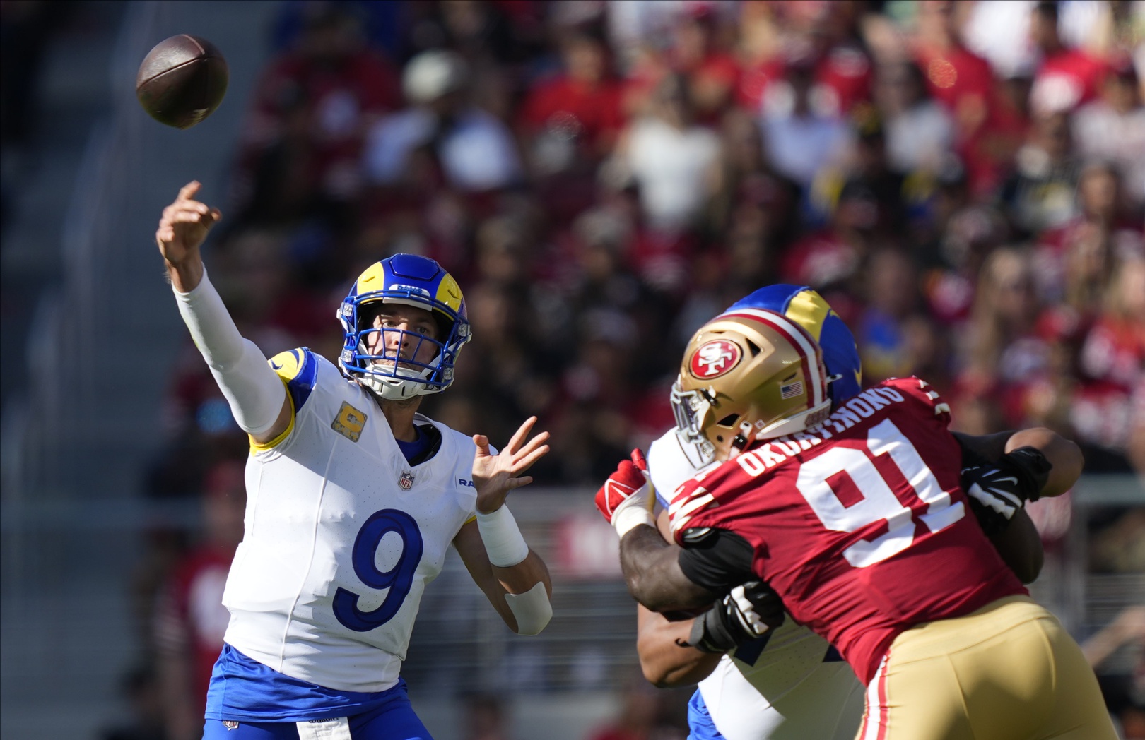 QB Power Rankings 2025: Who are the Most Clutch QBs Entering Week 11? 