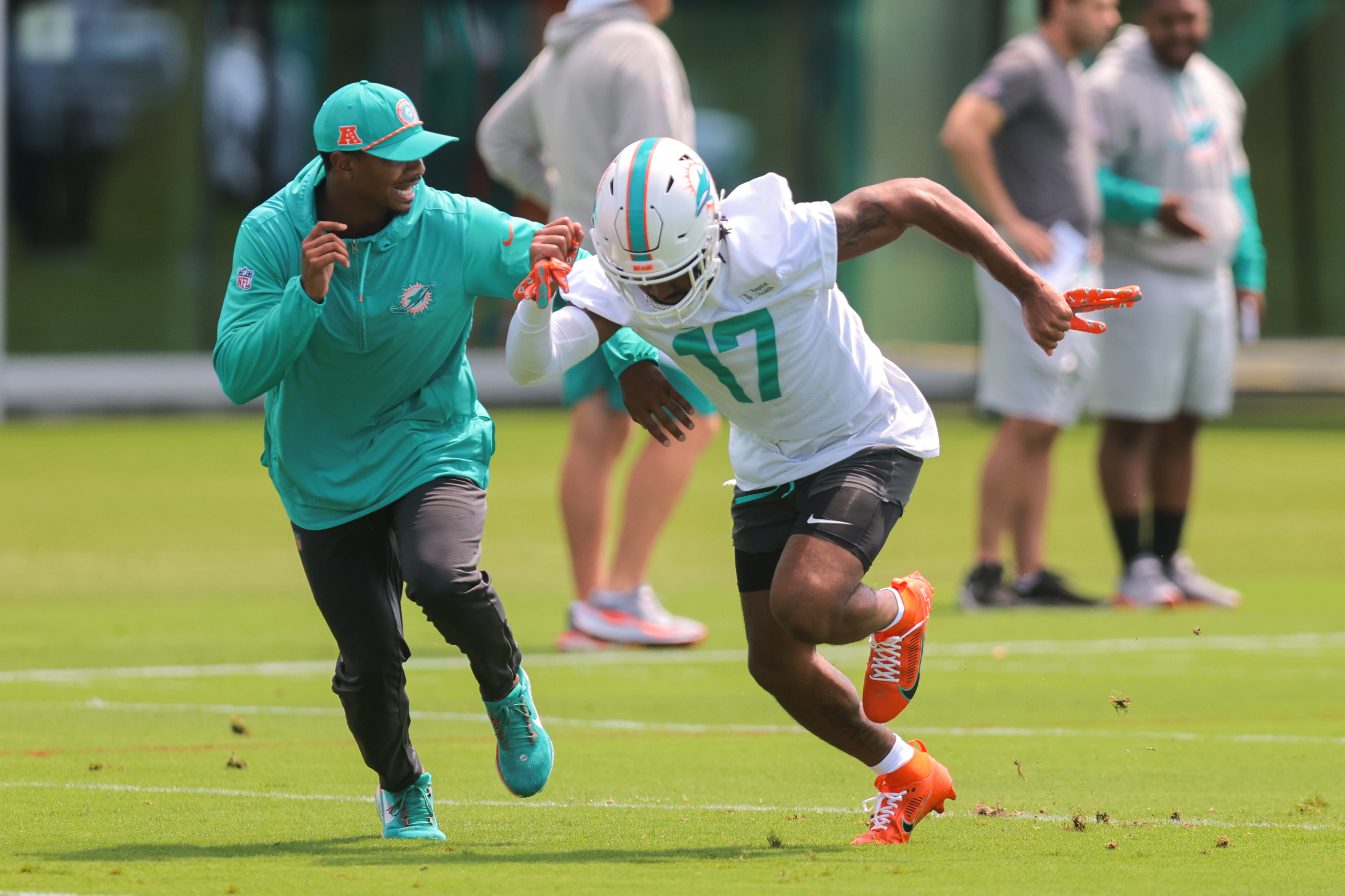 Jaguars vs. Dolphins Predictions, Odds & Expert Picks: NFL Preseason Week 3